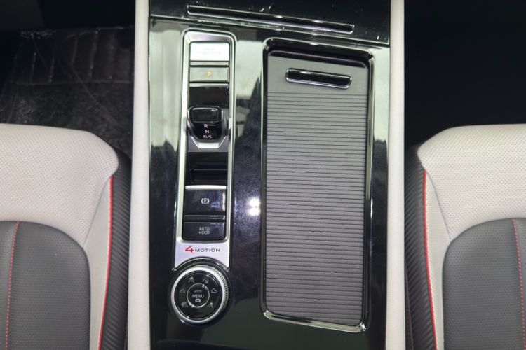 Used Volkswagen Teramont X 2024 380TSI All-Wheel Drive Longyao Edition Interior 5
