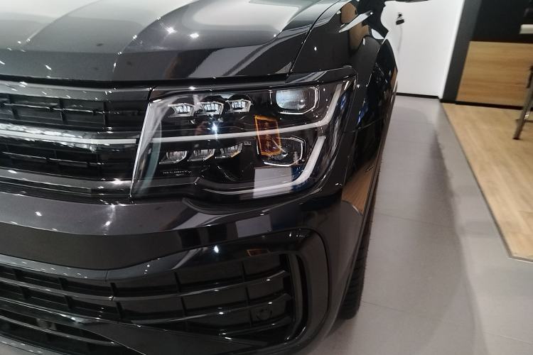 Used Volkswagen Teramont X 2024 380TSI Four-Wheel Drive Longxiang Edition Left Front Headlight