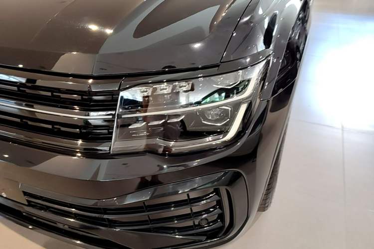 Used Volkswagen Teramont X 2024 380TSI Four-Wheel Drive Longxiang Edition Left Front Headlight