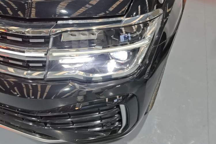 Used Volkswagen Teramont X 2024 380TSI Four-Wheel Drive Prestige Luxury Edition Left Front Headlight