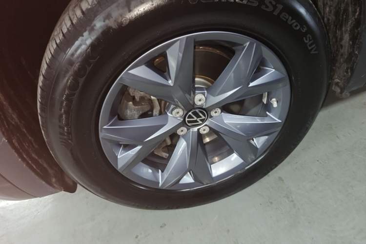 Used Volkswagen Teramont X 2024 380TSI Four-Wheel Drive Luxury Edition Left Front Wheel Hub