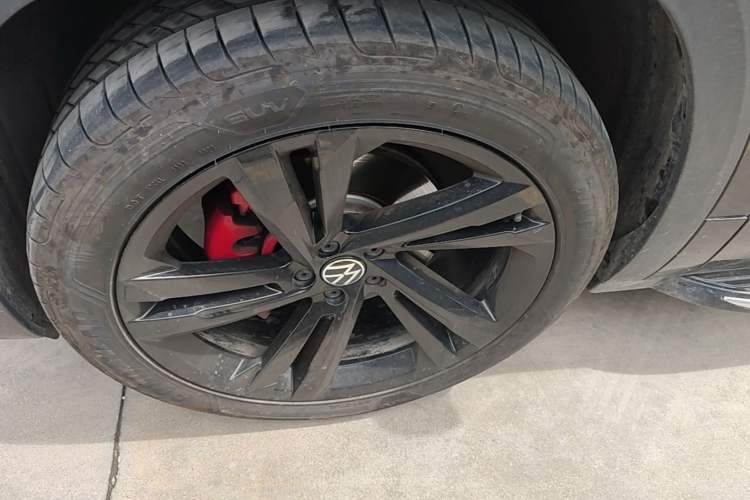 Used Volkswagen Teramont X 2024 380TSI Four-Wheel Drive Prestige Flagship Edition Left Front Wheel Hub