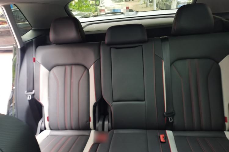 Used Volkswagen Teramont X 2024 380TSI All-Wheel Drive Longyao Edition Left Rear Seat