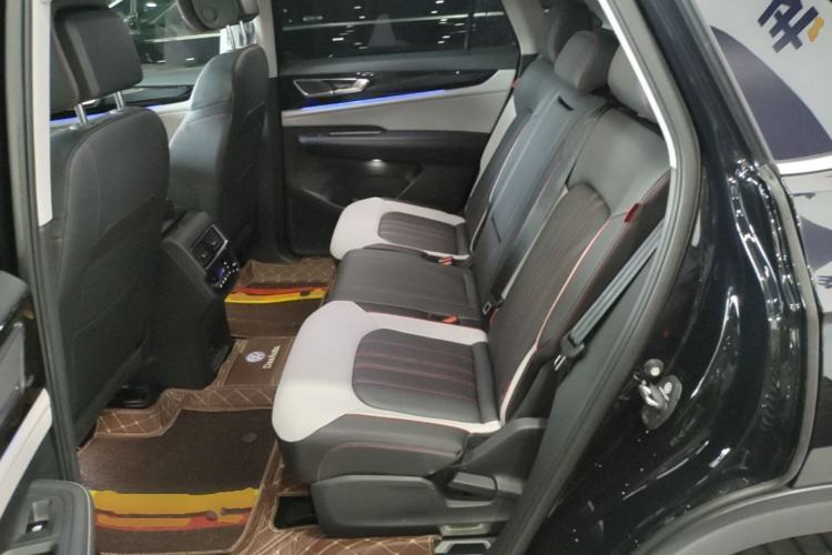 Used Volkswagen Teramont X 2024 380TSI All-Wheel Drive Longyao Edition Left Rear Seat