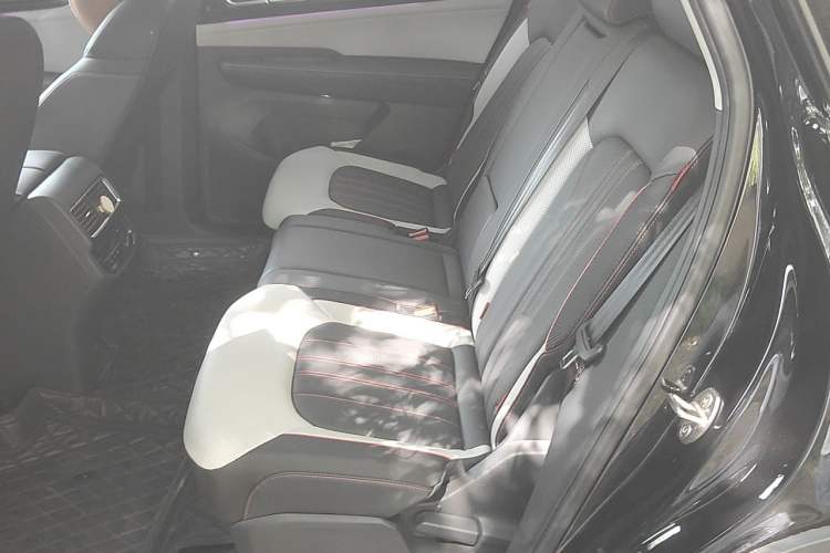 Used Volkswagen Teramont X 2024 380TSI Four-Wheel Drive Longxiang Edition Left Rear Seat