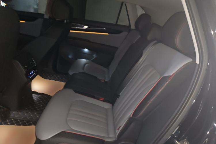 Used Volkswagen Teramont X 2024 380TSI All-Wheel Drive Longyao Edition Left Rear Seat