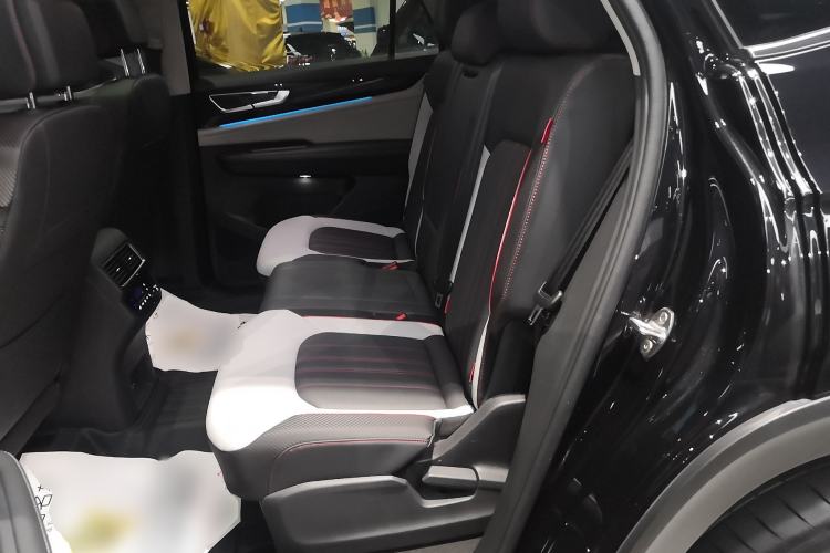 Used Volkswagen Teramont X 2024 380TSI Four-Wheel Drive Prestige Luxury Edition Left Rear Seat
