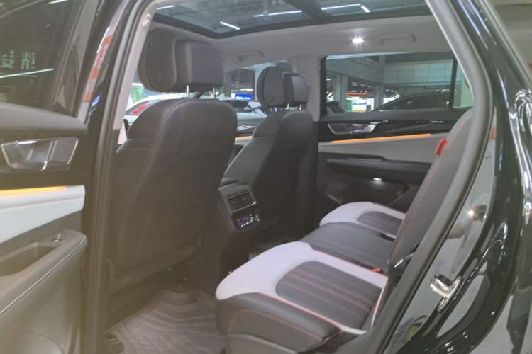 Used Volkswagen Teramont X 2024 380TSI Four-Wheel Drive Prestige Luxury Edition Left Rear Seat