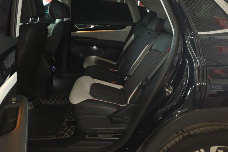 Used Volkswagen Teramont X 2024 380TSI All-Wheel Drive Longyao Edition Left Rear Seat