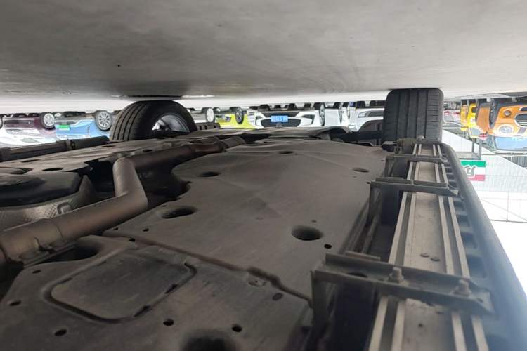 Used Volkswagen Teramont X 2024 380TSI Four-Wheel Drive Prestige Flagship Edition Left Side Sill