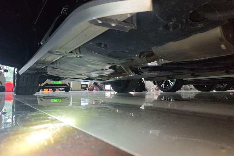 Used Volkswagen Teramont X 2024 380TSI All-Wheel Drive Longyao Edition Left Side Sill