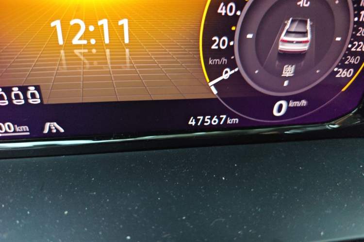 Used Volkswagen Teramont X 2024 380TSI All-Wheel Drive Longyao Edition Odometer Close Up