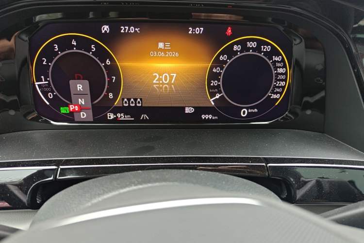Used Volkswagen Teramont X 2024 380TSI Four-Wheel Drive Longxiang Edition Odometer Close Up
