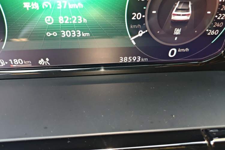 Used Volkswagen Teramont X 2024 380TSI Four-Wheel Drive Prestige Luxury Edition Odometer Close Up