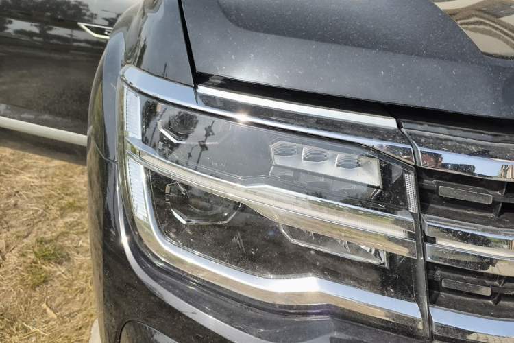 Used Volkswagen Teramont X 2024 380TSI Four-Wheel Drive Prestige Luxury Edition Right Front Headlight