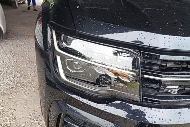 Used Volkswagen Teramont X 2024 380TSI Four-Wheel Drive Longxiang Edition Right Front Headlight