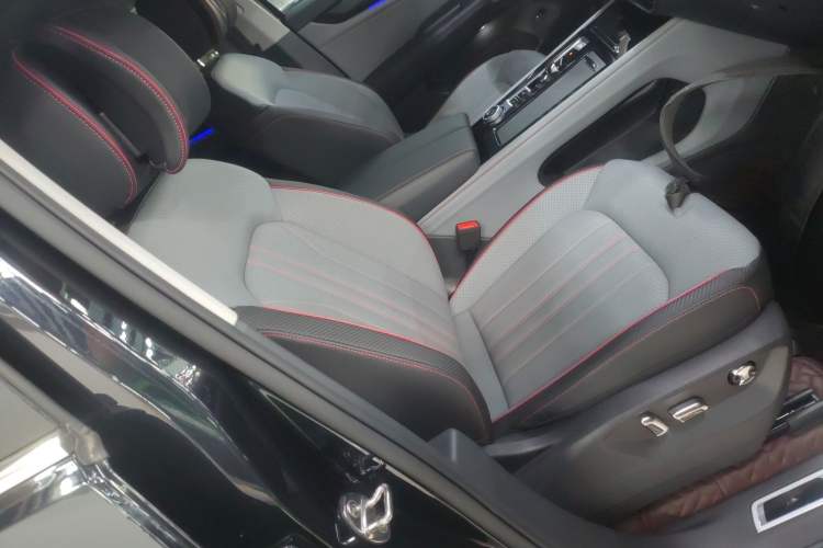 Used Volkswagen Teramont X 2024 380TSI Four-Wheel Drive Prestige Luxury Edition Right Front Seat