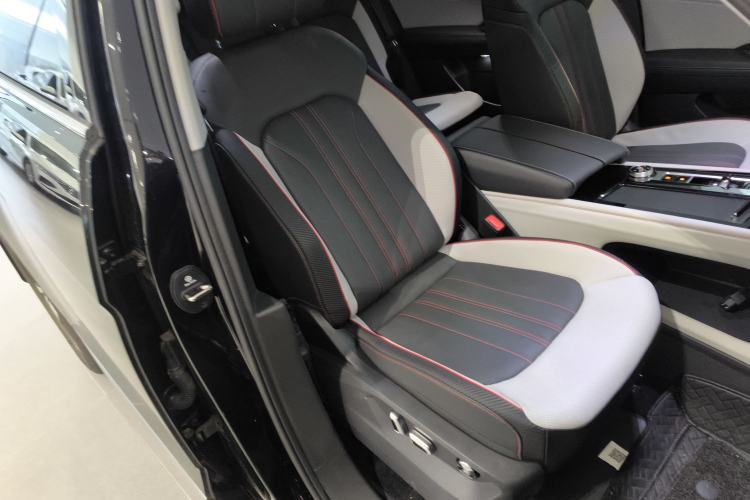 Used Volkswagen Teramont X 2024 380TSI All-Wheel Drive Longyao Edition Right Front Seat