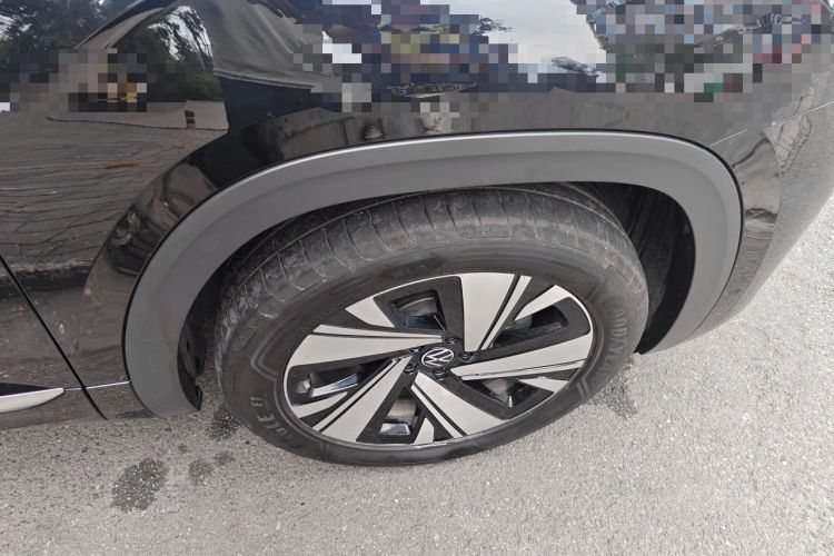 Used Volkswagen Teramont X 2024 380TSI All-Wheel Drive Longyao Edition Right Front Wheel Hub