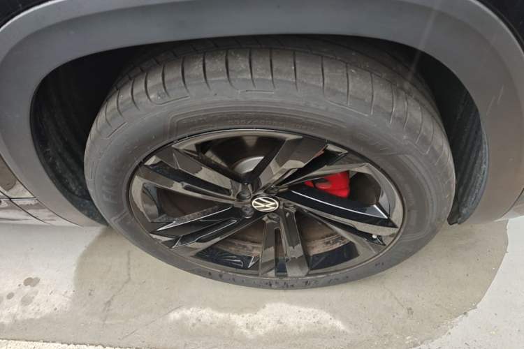 Used Volkswagen Teramont X 2024 380TSI Four-Wheel Drive Longxiang Edition Right Front Wheel Hub