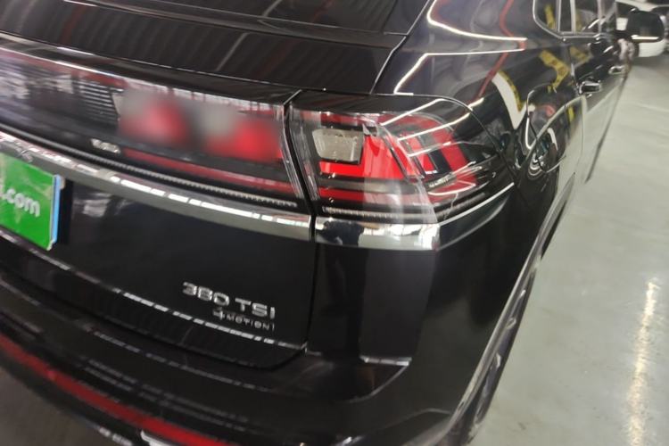 Used Volkswagen Teramont X 2024 380TSI Four-Wheel Drive Luxury Edition Right Rear Taillight
