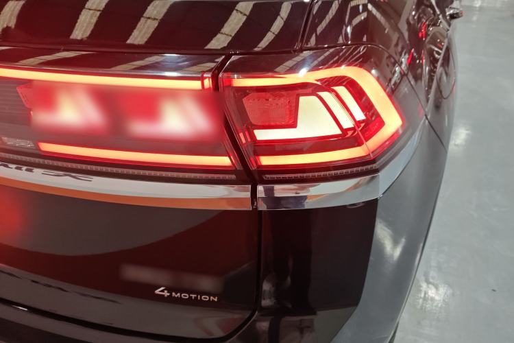 Used Volkswagen Teramont X 2024 380TSI Four-Wheel Drive Prestige Luxury Edition Right Rear Taillight