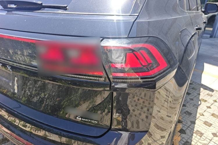 Used Volkswagen Teramont X 2024 380TSI Four-Wheel Drive Longxiang Edition Right Rear Taillight
