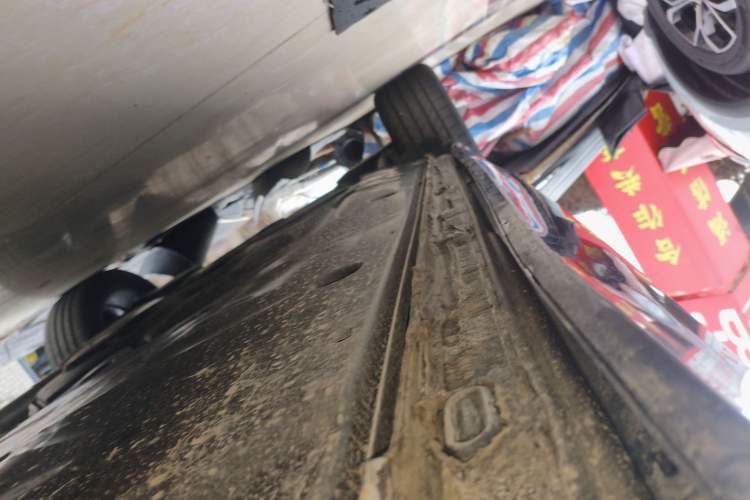 Used Volkswagen Teramont X 2024 380TSI All-Wheel Drive Longyao Edition Right Side Sill