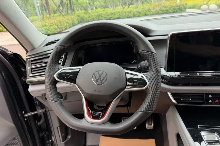 Used Volkswagen Teramont X 2024 380TSI Four-Wheel Drive Luxury Edition Steering Wheel