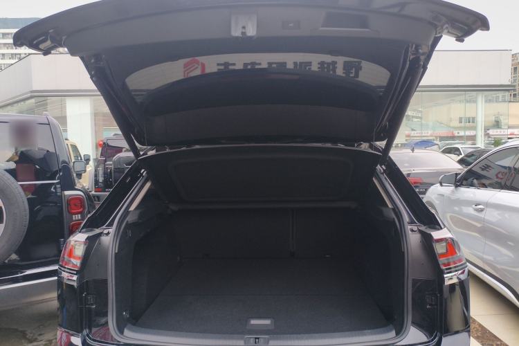 Used Volkswagen Teramont X 2024 380TSI All-Wheel Drive Longyao Edition Trunk
