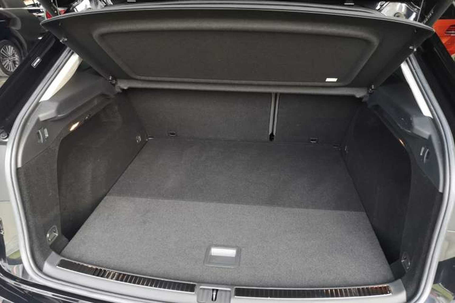 Used Volkswagen Teramont X 2024 380TSI Four-Wheel Drive Longxiang Edition Trunk