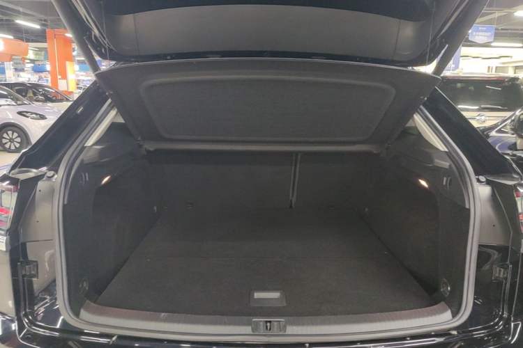 Used Volkswagen Teramont X 2024 380TSI Four-Wheel Drive Prestige Luxury Edition Trunk