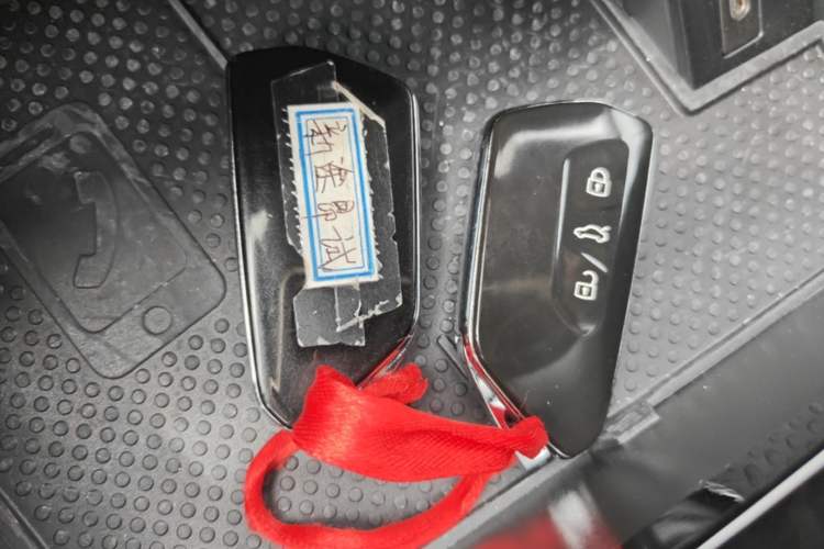 Used Volkswagen Teramont X 2024 380TSI Four-Wheel Drive Longxiang Edition Vehicle Key