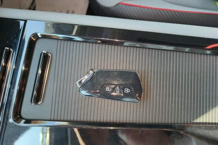 Used Volkswagen Teramont X 2024 380TSI Four-Wheel Drive Prestige Luxury Edition Vehicle Key