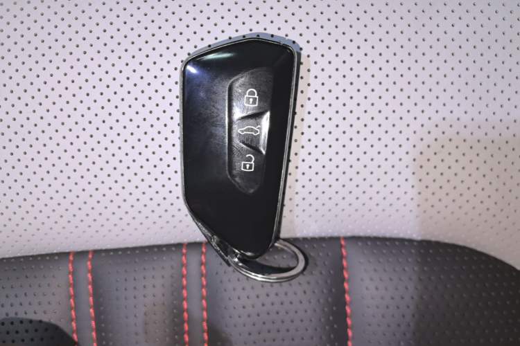 Used Volkswagen Teramont X 2024 380TSI Four-Wheel Drive Prestige Luxury Edition Vehicle Key