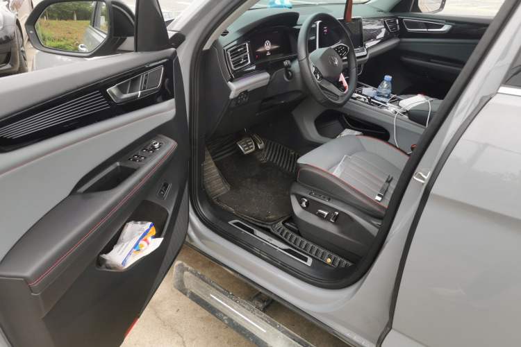 Used Volkswagen Teramont X 2024 380TSI Four-Wheel Drive Prestige Luxury Edition Driver Seat