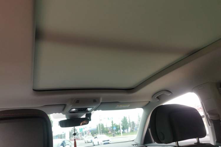 Used Volkswagen Teramont X 2024 380TSI Four-Wheel Drive Prestige Luxury Edition Headliner