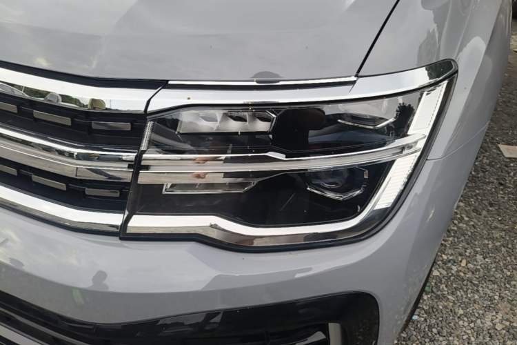 Used Volkswagen Teramont X 2024 380TSI Four-Wheel Drive Prestige Luxury Edition Left Front Headlight