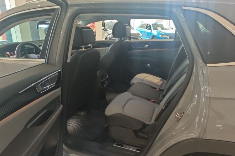 Used Volkswagen Teramont X 2024 380TSI Four-Wheel Drive Prestige Luxury Edition Left Rear Seat