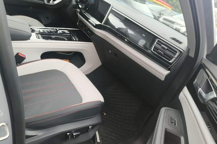 Used Volkswagen Teramont X 2024 380TSI Four-Wheel Drive Prestige Luxury Edition Right Front Seat