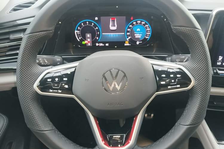 Used Volkswagen Teramont X 2024 380TSI Four-Wheel Drive Prestige Luxury Edition Steering Wheel