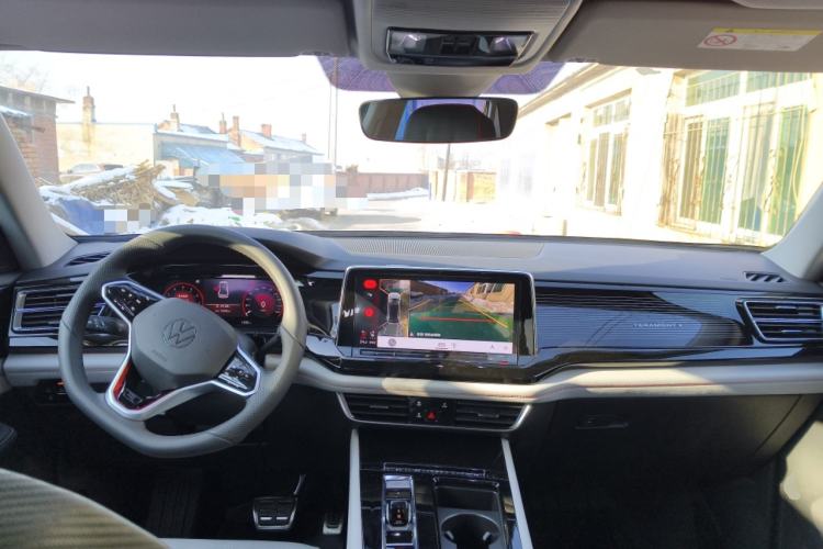 Used Volkswagen Teramont X 2025 Tiguan X 380TSI Four-Wheel Drive Excellence Edition Center Console