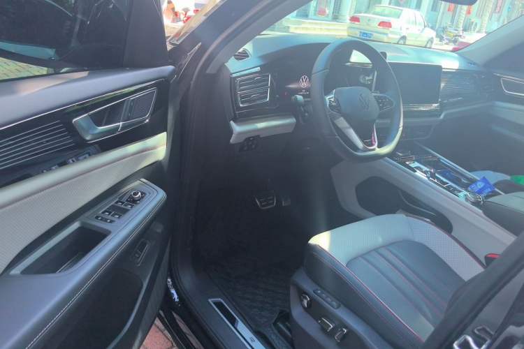 Used Volkswagen Teramont X 2025 Tiguan X 380TSI Four-Wheel Drive Excellence Edition Driver Seat