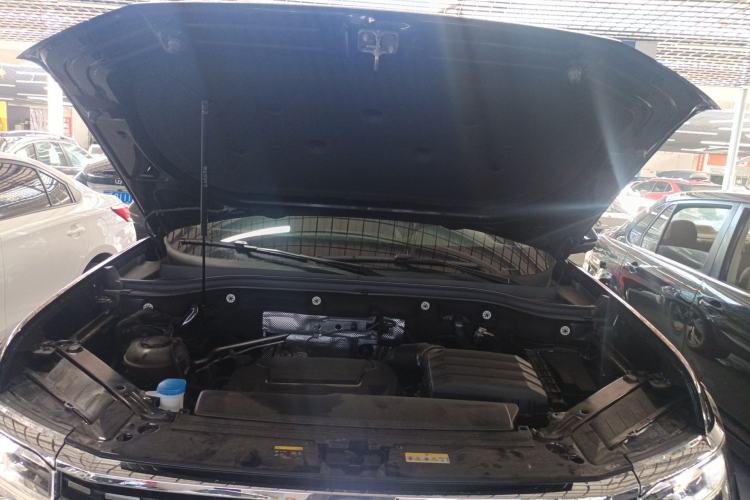 Used Volkswagen Teramont X 2025 Tiguan X 380TSI Four-Wheel Drive Excellence Edition Engine Bay