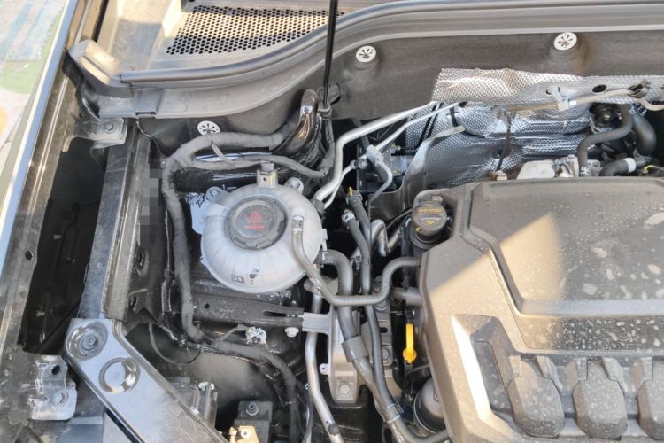 Used Volkswagen Teramont X 2025 Tiguan X 380TSI Four-Wheel Drive Excellence Edition Engine Bay Right