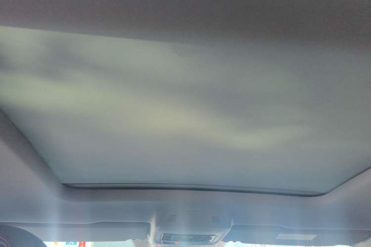 Used Volkswagen Teramont X 2025 Tiguan X 380TSI Four-Wheel Drive Excellence Edition Headliner