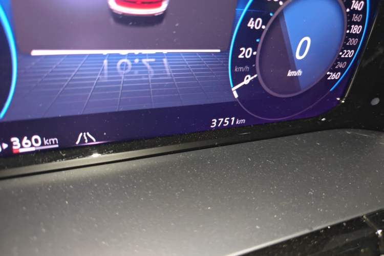Used Volkswagen Teramont X 2025 Tiguan X 380TSI Four-Wheel Drive Excellence Edition Odometer Close Up