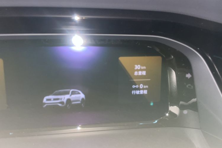 Used Volkswagen Teramont X 2025 Tiguan X 380TSI Four-Wheel Drive Excellence Edition Odometer Close Up