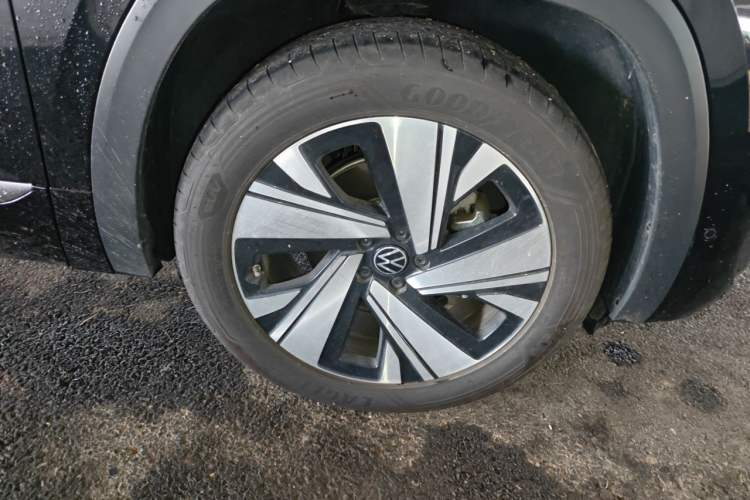 Used Volkswagen Teramont X 2025 Tiguan X 380TSI Four-Wheel Drive Excellence Edition Right Front Wheel Hub
