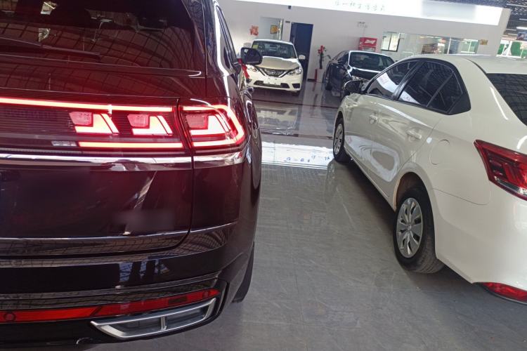 Used Volkswagen Teramont X 2025 Tiguan X 380TSI Four-Wheel Drive Excellence Edition Right Rear Taillight